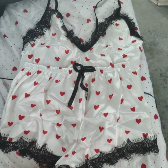 2pc Set- Lace heart lingerie pajama set-Large - Picture 9 of 11